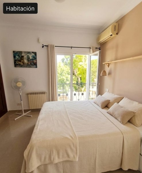 PRÄCHTIGE VILLA MIT POOL  EXKLUSIVE MIETE
