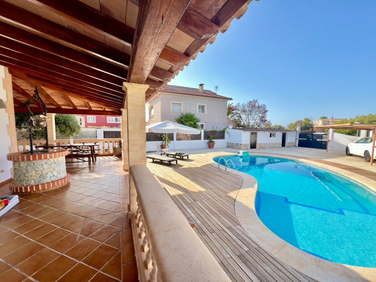 Prächtige Villa mit Pool und Garage in Portocolom: Langzeitmiete.