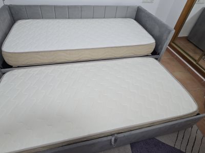 Praktisches Gästebett (200x180cm) Neuwertig (1 Monat alt, unbenutzt!)