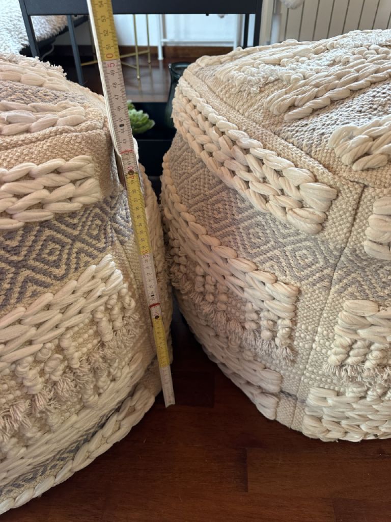 Pouf Poufs Seat Cushions 2 pieces new