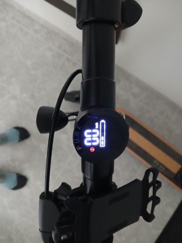 Pure Air Pro LR Solo 450 km Sehr guter Zustand Kaum benutzt
