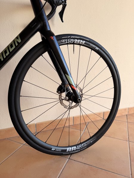 Radon R1 105 Rennrad RH 63 DT Swiss