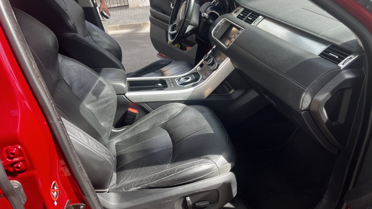 Range Rover Evoque 2.0 TD4 180 CV 4x4 Automático 2016 123.500 km