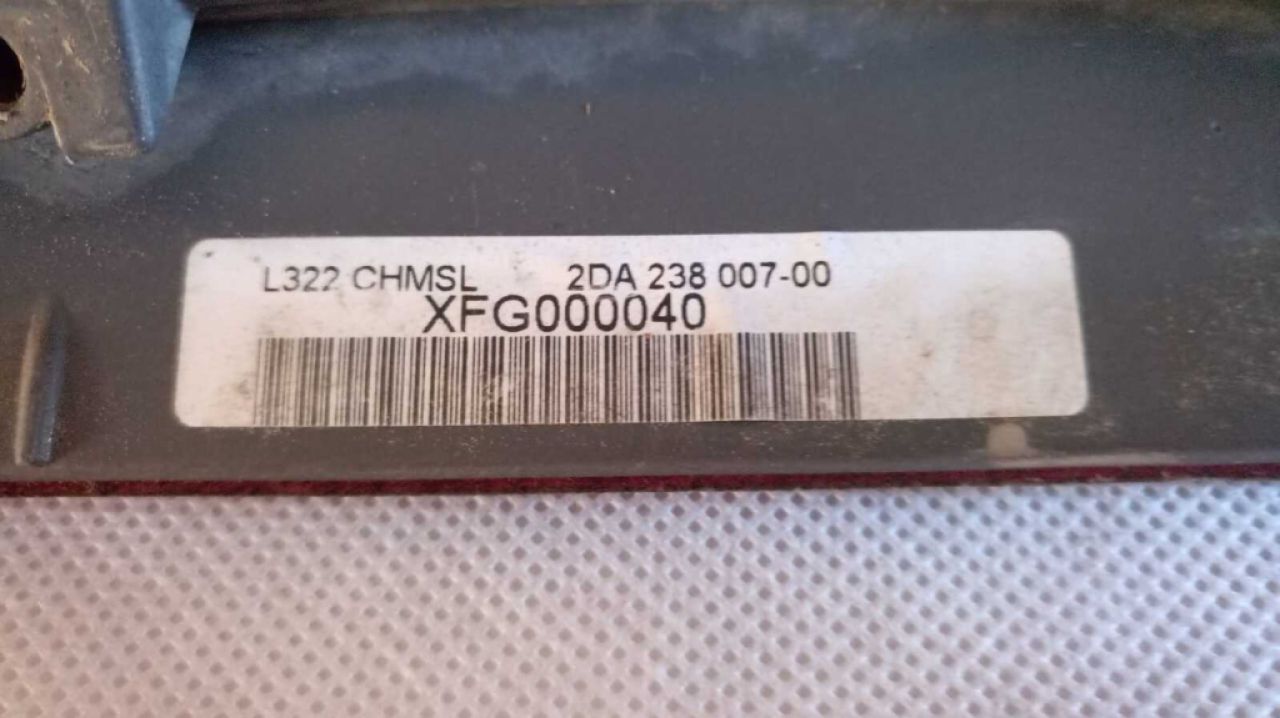 Range Rover L322 Vougue 2004 – 2009 3 Rear brake light XFG000040