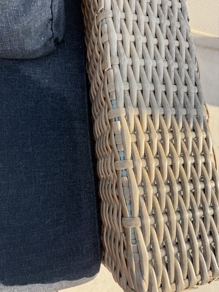 Rattan Sofa und Sessel