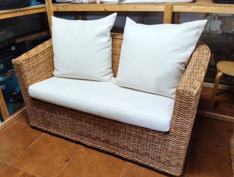 Rattansofa, natur.