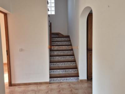 Chalet Adosado en Zona Residencial de Cala Mandia