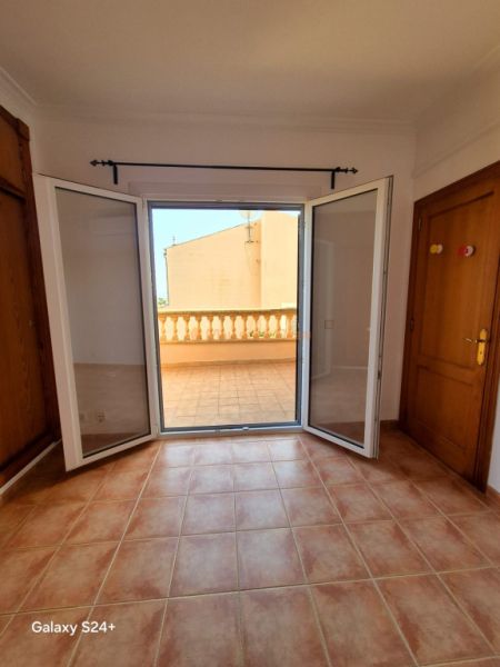 Chalet Adosado en Zona Residencial de Cala Mandia