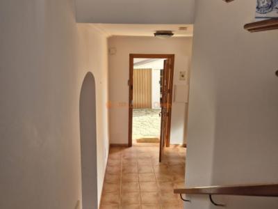 Chalet Adosado en Zona Residencial de Cala Mandia