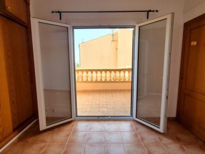 Chalet Adosado en Zona Residencial de Cala Mandia