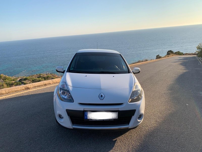 Renault Clio 1.6 Air Conditioning TÜV 04/28