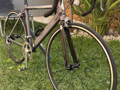 Road bike CUBE 700 C