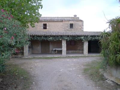 Renovierte Finca bei Son Macia --- Ref.: F 40