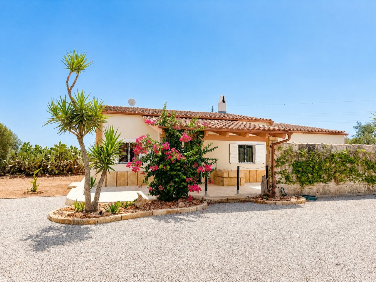 Renovierte Finca mit großem Garten und viel Privatsphäre in Llucmajor zu verkaufen