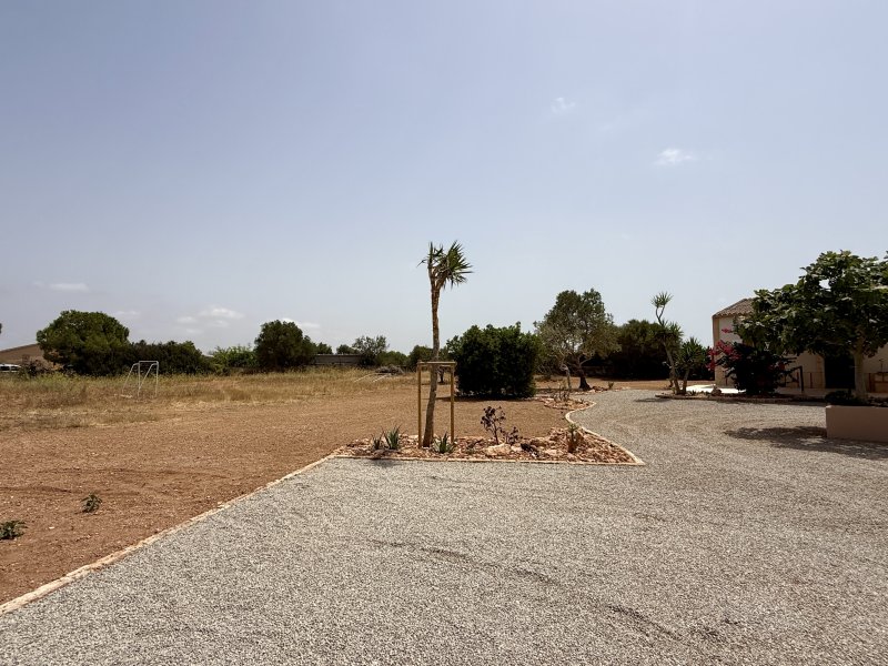 Renovierte Finca mit großem Garten und viel Privatsphäre in Llucmajor zu verkaufen