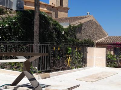 General renovations (self-employed).