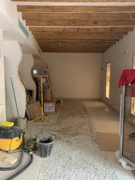 RENOVIERUNGEN&DIENSTLEISTUNGEN