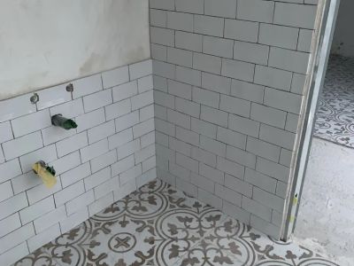 RENOVIERUNGEN&DIENSTLEISTUNGEN