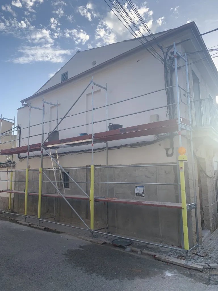 RENOVIERUNGEN&DIENSTLEISTUNGEN