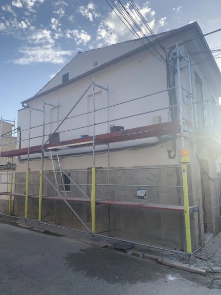 RENOVIERUNGEN&DIENSTLEISTUNGEN