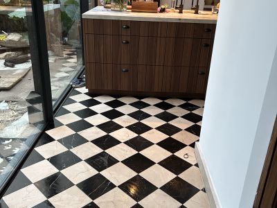 RENOVIERUNGEN&DIENSTLEISTUNGEN