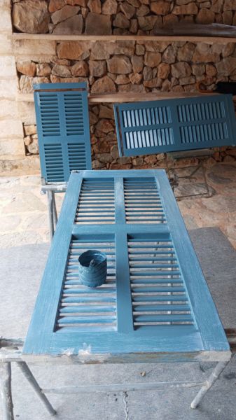 Reparatur und Lackierung. Jalousie. Türen etc.