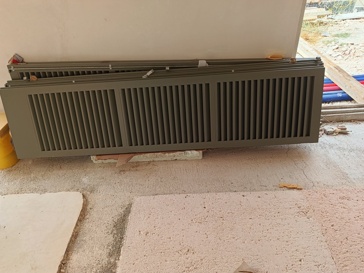 Repair and painting. Blinds. Doors etc.