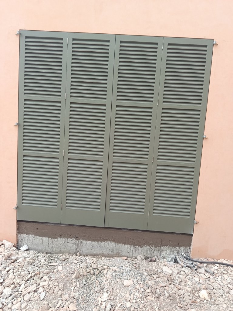 Repair and painting. Blinds. Doors etc.