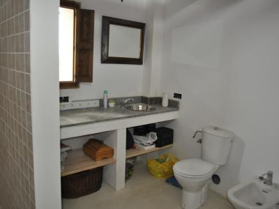 Restored 2-Storey Finca - typically Mallorcan - with small plot near Felanitx --- F 165 VK