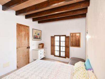 Restored 2-Storey Finca - typically Mallorcan - with small plot near Felanitx --- F 165 VK