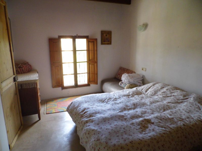 Restored 2-Storey Finca - typically Mallorcan - with small plot near Felanitx --- F 165 VK