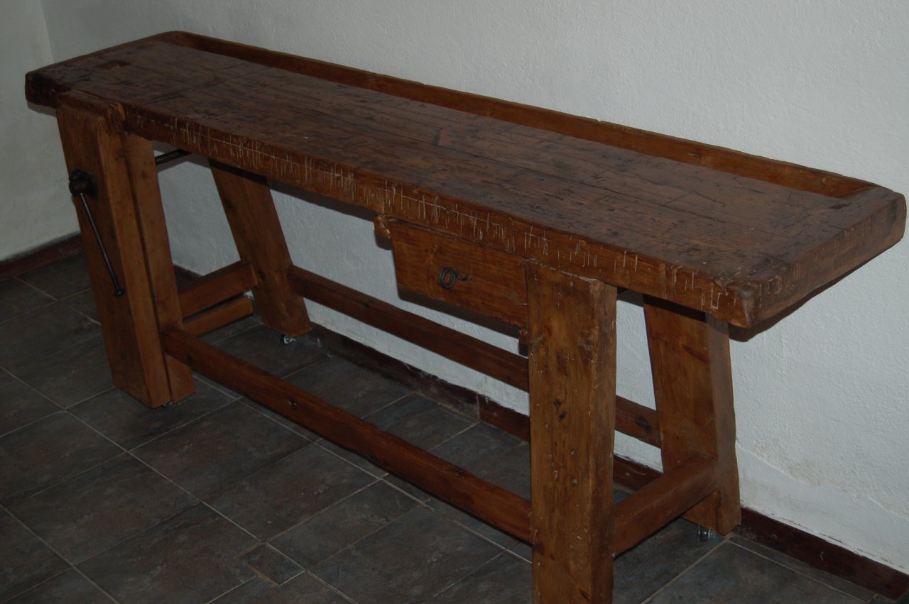 Banco carpintero restaurado + 100 años. Madera oregon americano. Por mudanza.