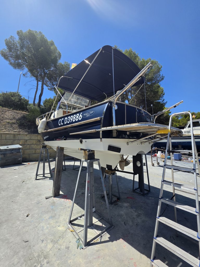 Rhéa 750 Open mit Liegeplatz in Santa Ponça Konzession bis 2050