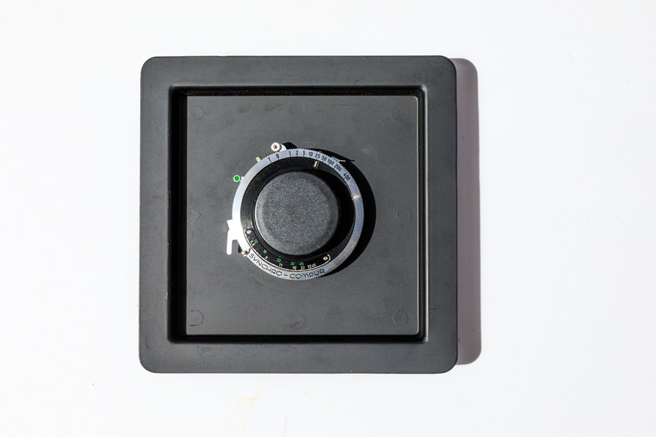 Rodenstock Yserex, 150mm, 1:4,5 Synchro-Compur auf 4x5"