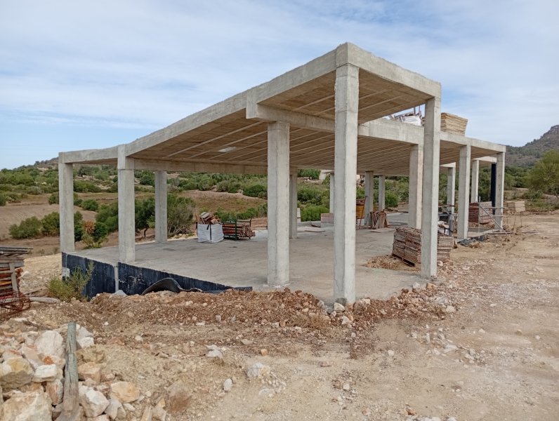 Unfinished building for sale Sant Lorenzo