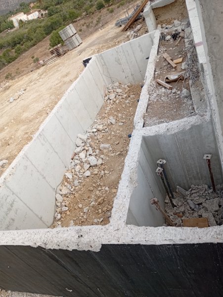 Unfinished building for sale Sant Lorenzo