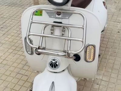Roller 125ccm im klassischen Vespa-Look | Nur 9.292 km | ITV 02/28 | Topcase | Sofort fahrbereit