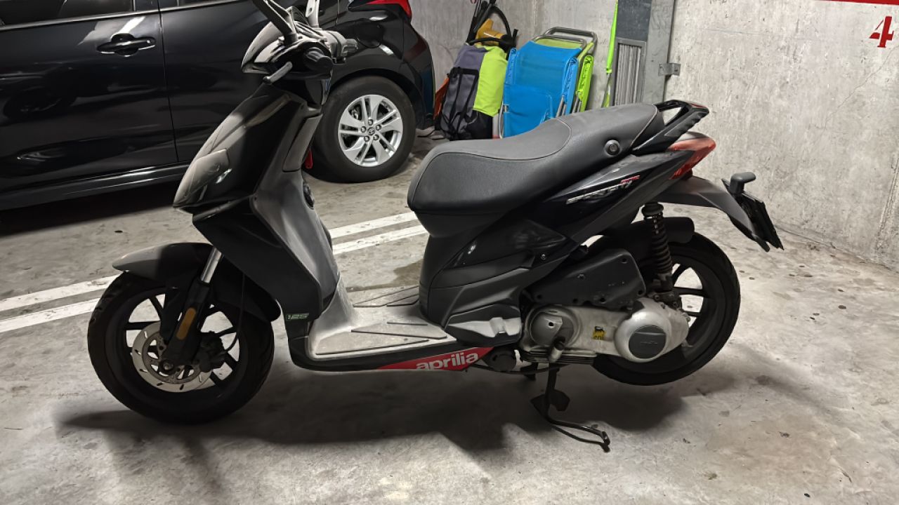 Roller Aprilia Sr125 EcoSport schwarz