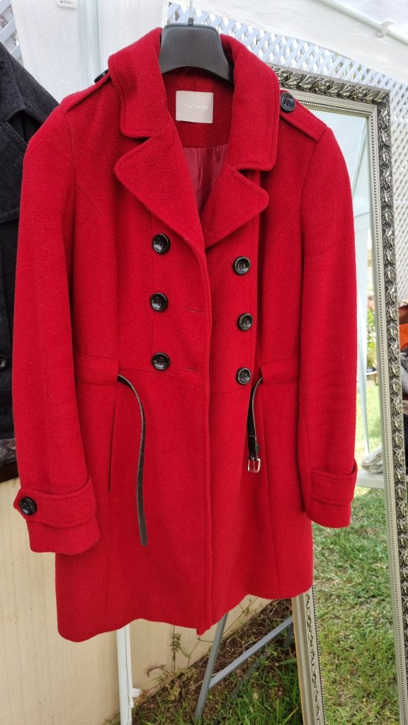 roter Trenchcoat Gr. M mit Knöpfen & Gürtel