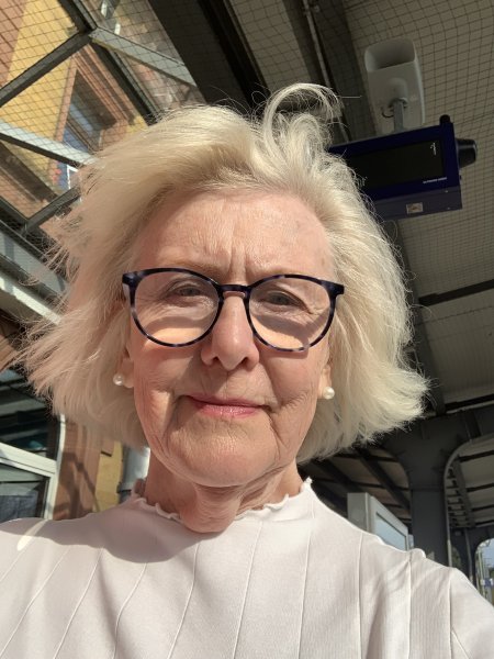 Ruhige kultivierte Seniorin sucht Casita o. ä.