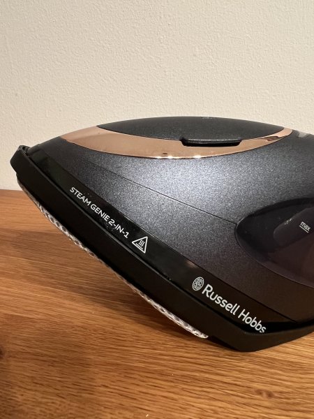 Russell Hobbs Dampfglätter - Steam Genie 2in1