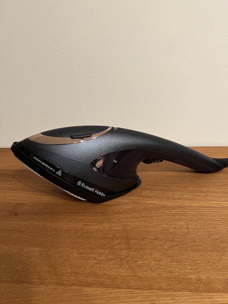 Russell Hobbs Dampfglätter - Steam Genie 2in1