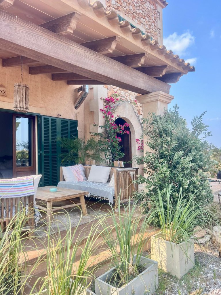 Rustikale Finca 4 Schlafzimmer + 1 externes Zimmer, von s'Alqueria Blanca nach Mondragó