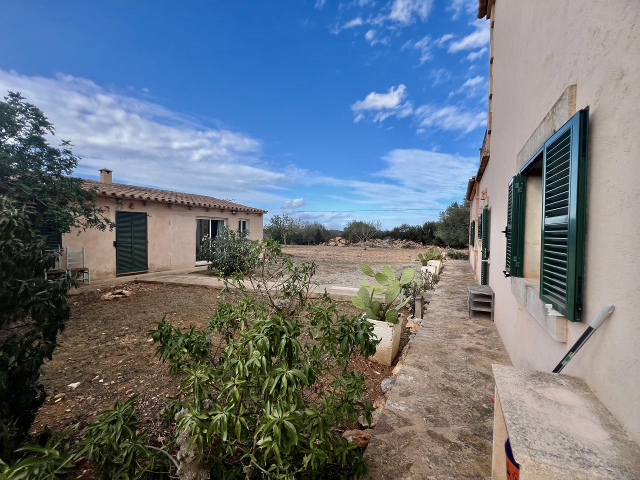 Rustikale Finca 4 Schlafzimmer + 1 externes Zimmer, von s'Alqueria Blanca nach Mondragó