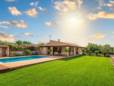 Rustikale Finca zur Miete in Sant Llorenç