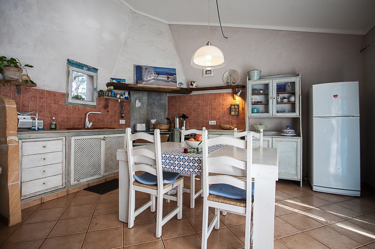 Rustikale, möblierte Casita auf dem Lande bei Alqueria Blanca-Santanyi -- F 66 LZ