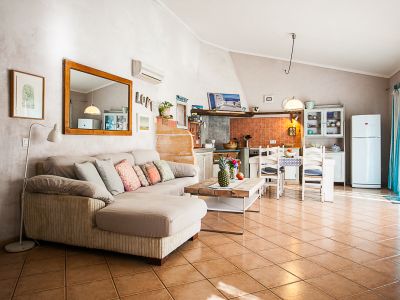 Rustikale, möblierte Casita auf dem Lande bei Alqueria Blanca-Santanyi -- F 66 LZ