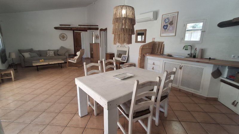 Casita rústica y amueblada en el campo cerca de Alqueria Blanca-Santanyi -- F 66 LZ
