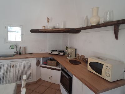 Casita rústica y amueblada en el campo cerca de Alqueria Blanca-Santanyi -- F 66 LZ