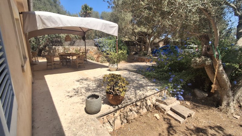 Casita rústica y amueblada en el campo cerca de Alqueria Blanca-Santanyi -- F 66 LZ